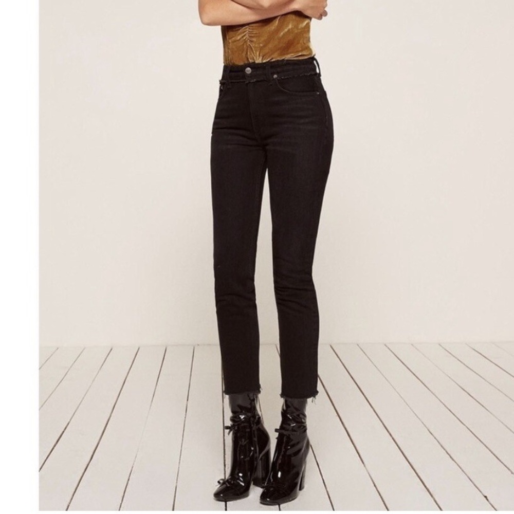 Reformation Black cigarette crop style Jeans